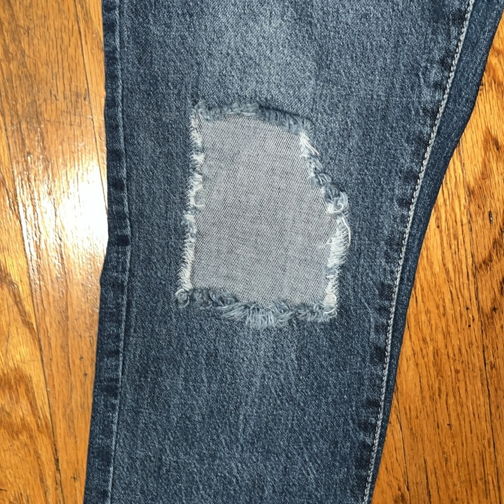 NWT YMI high rise hybrid distressed denim mom jeans dream collection Size 9 - Picture 4 of 10